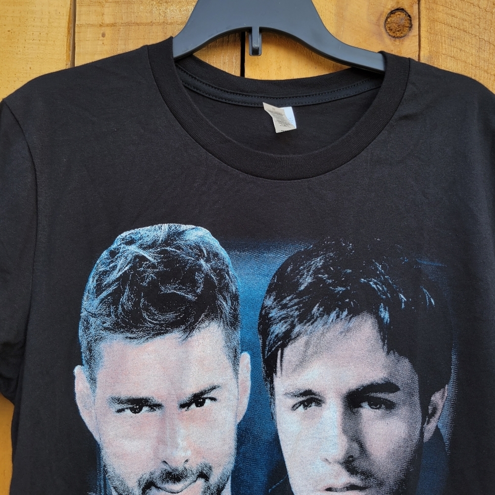 Ricky Martin Vs Enrique Iglesias Short Sleeve T-Shirt Size M - Picture 5 of 15